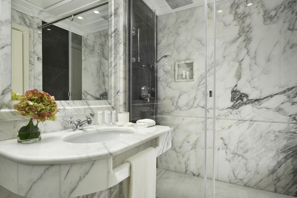 جناح بريستيج بسرير كينج، Parco Dei Principi Grand Hotel & Spa 6/7
