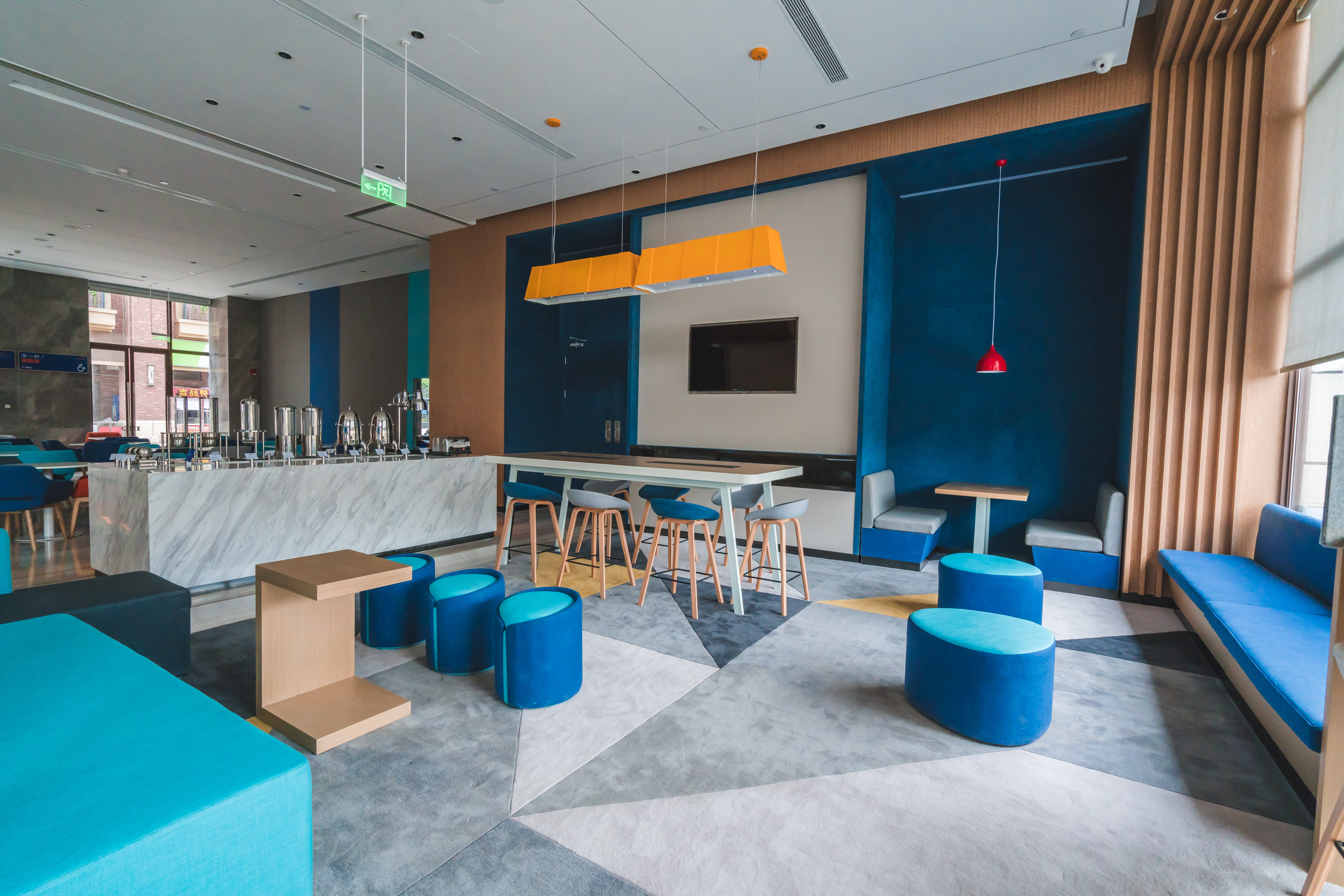 Holiday Inn Express Pengzhou Downtown 48/71