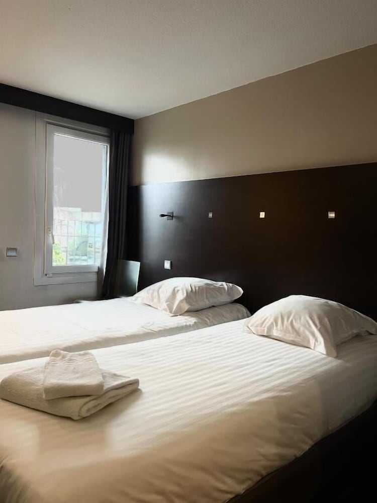Minotel Parc 10/61