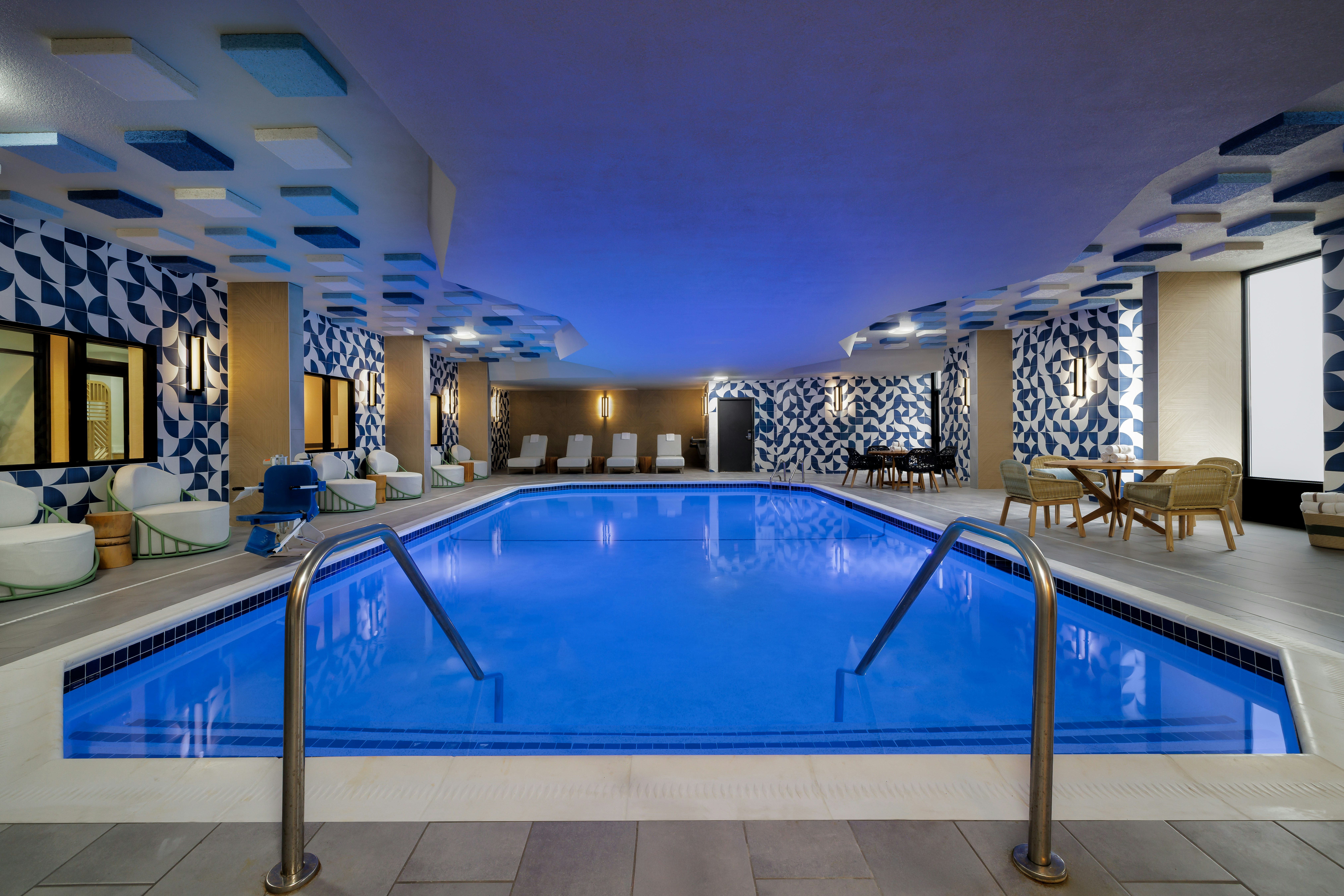 Troy Inn & Suites 31/50
