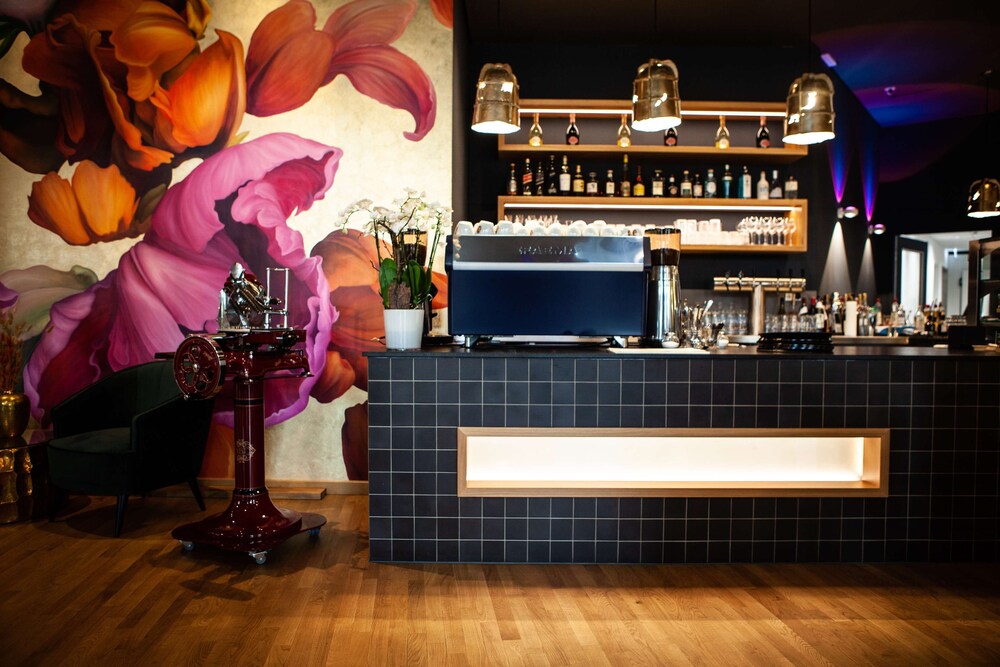 Adina Apartment Hotel Wiesbaden 57/69