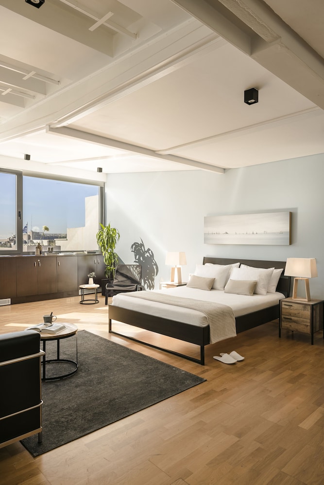 Aria Acropolis Suites 20/34