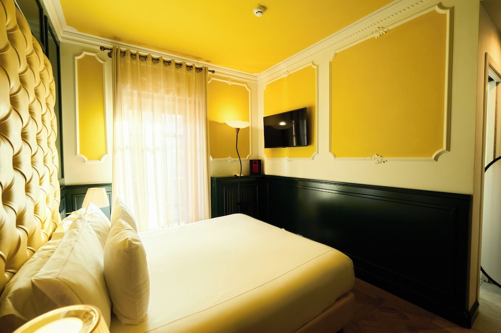 RELAX, SUPERIOR, DOUBLE BED