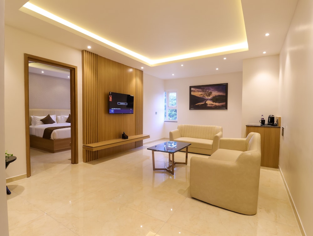Hotel Grand Serene Mysore 23/31
