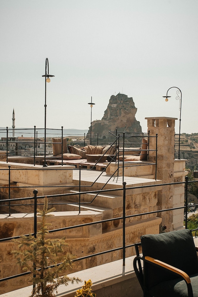 Vita Cave Suites 42/48