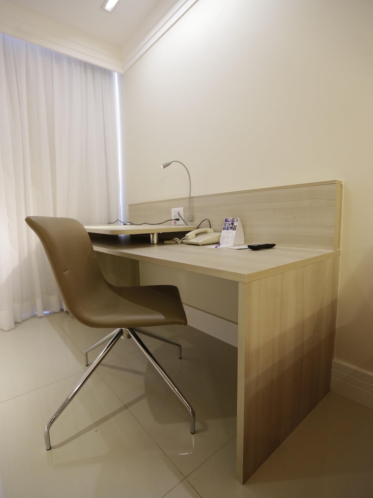 Mercure Brasilia Lider Hotel 63/67
