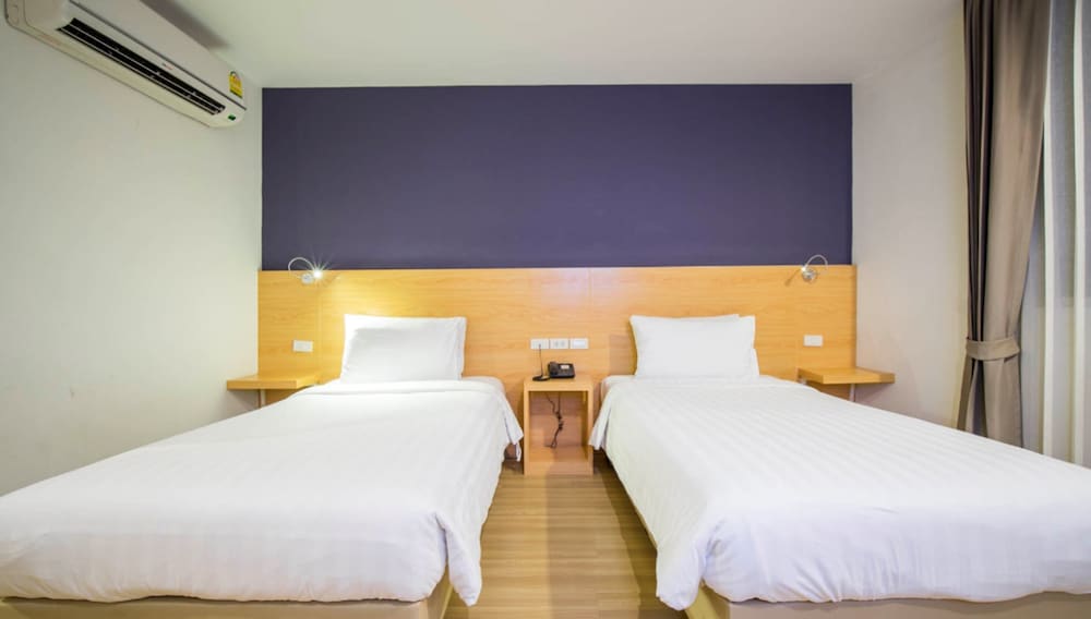 Solo Express Sukhumvit 81 32/57