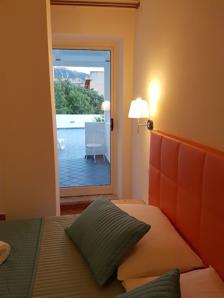Tropea Boutique Hotel 10/27