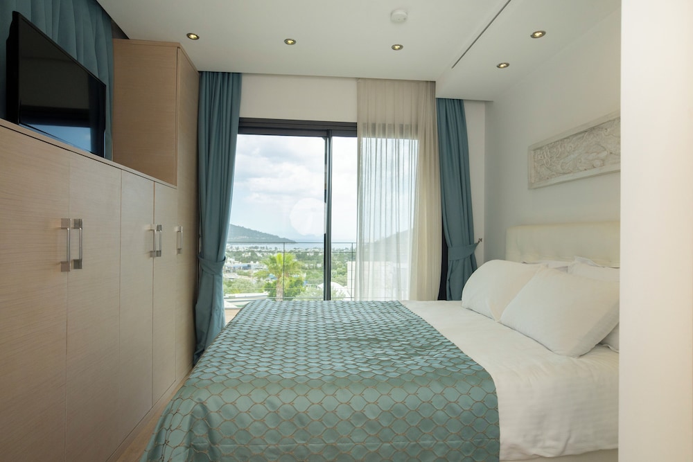 Alya Sierra Bodrum 23/60