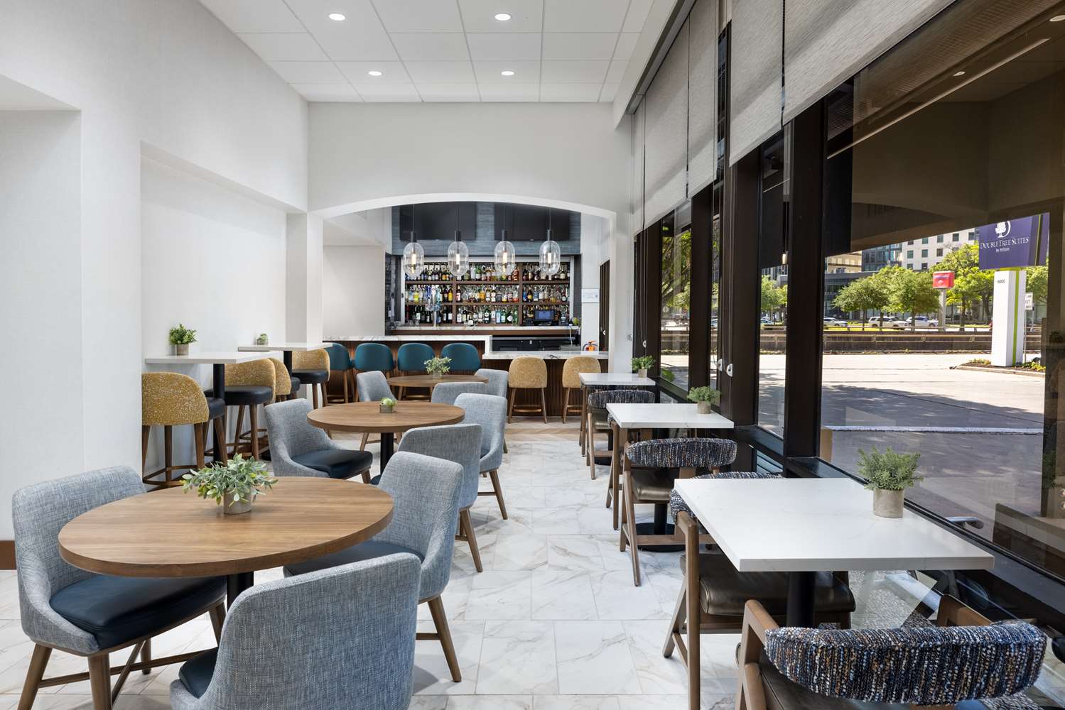 Doubletree By Hilton Houston Medical Center Hotel And Suites 21/30