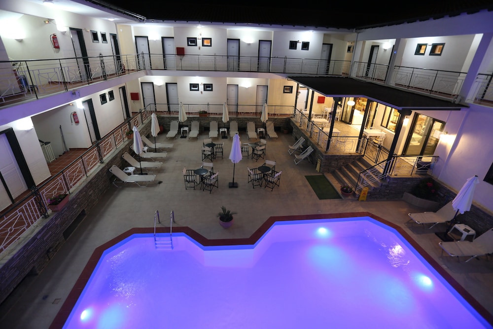 SUN HOTEL 4/55