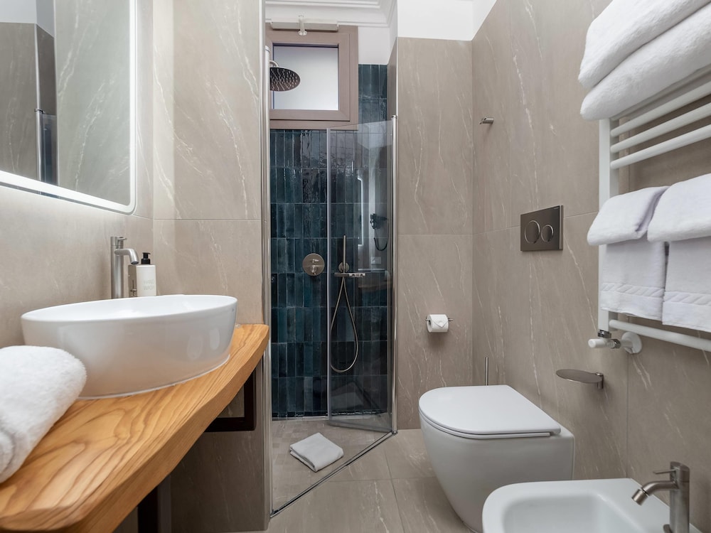 غرفة ثلاثية بسرير مزدوج وسرير فردي، Gardenia Sorrento Coast, Ascend Hotel Collection 7/10