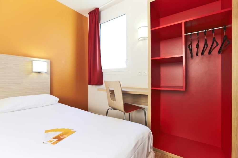 B&B HOTEL Laval Ouest 9/32