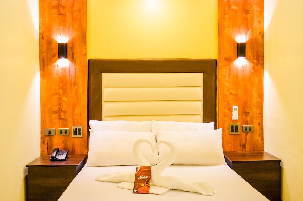Hotel 99 Quiapo 23/61
