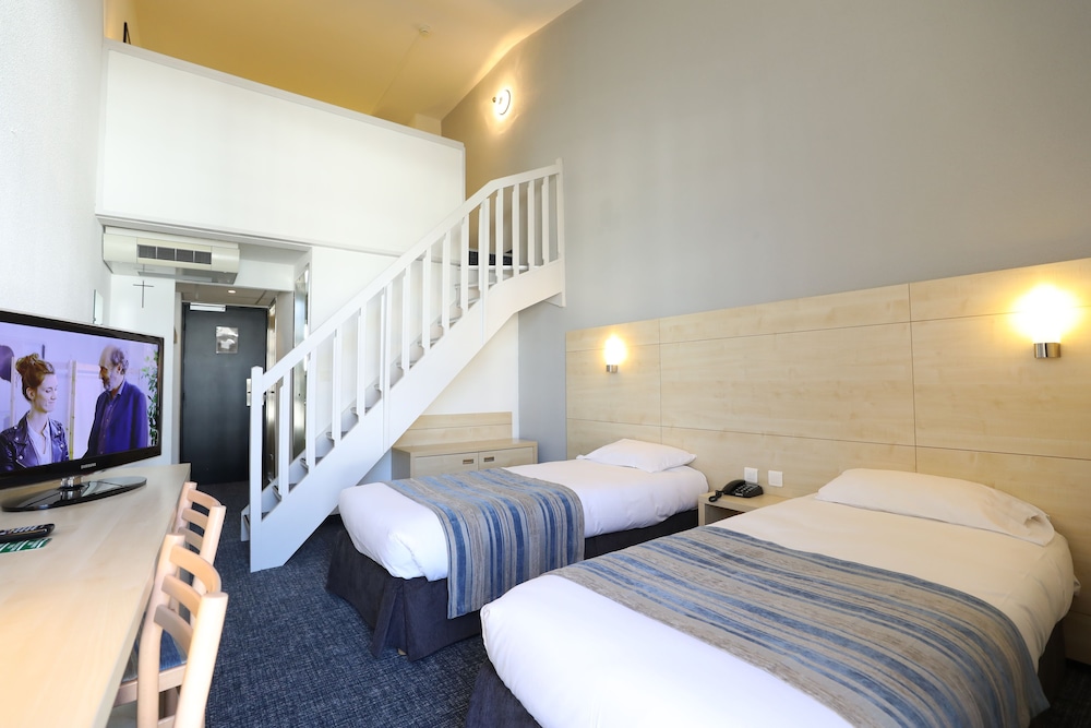 Hotel Alba 8/50