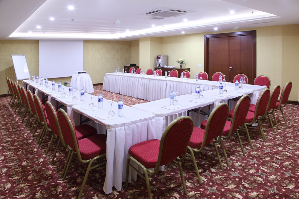 Otel Senbayrak City 49/58