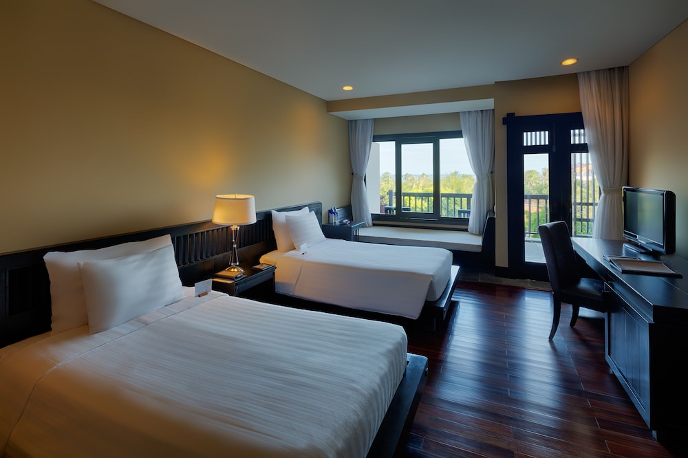 1 Bedroom, Pool, Villa, King Bed, Beach Front
