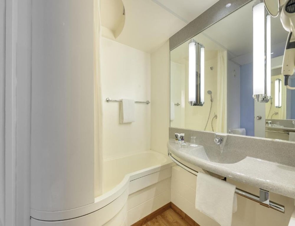 Mercure Hotel Berlin City West 77/78