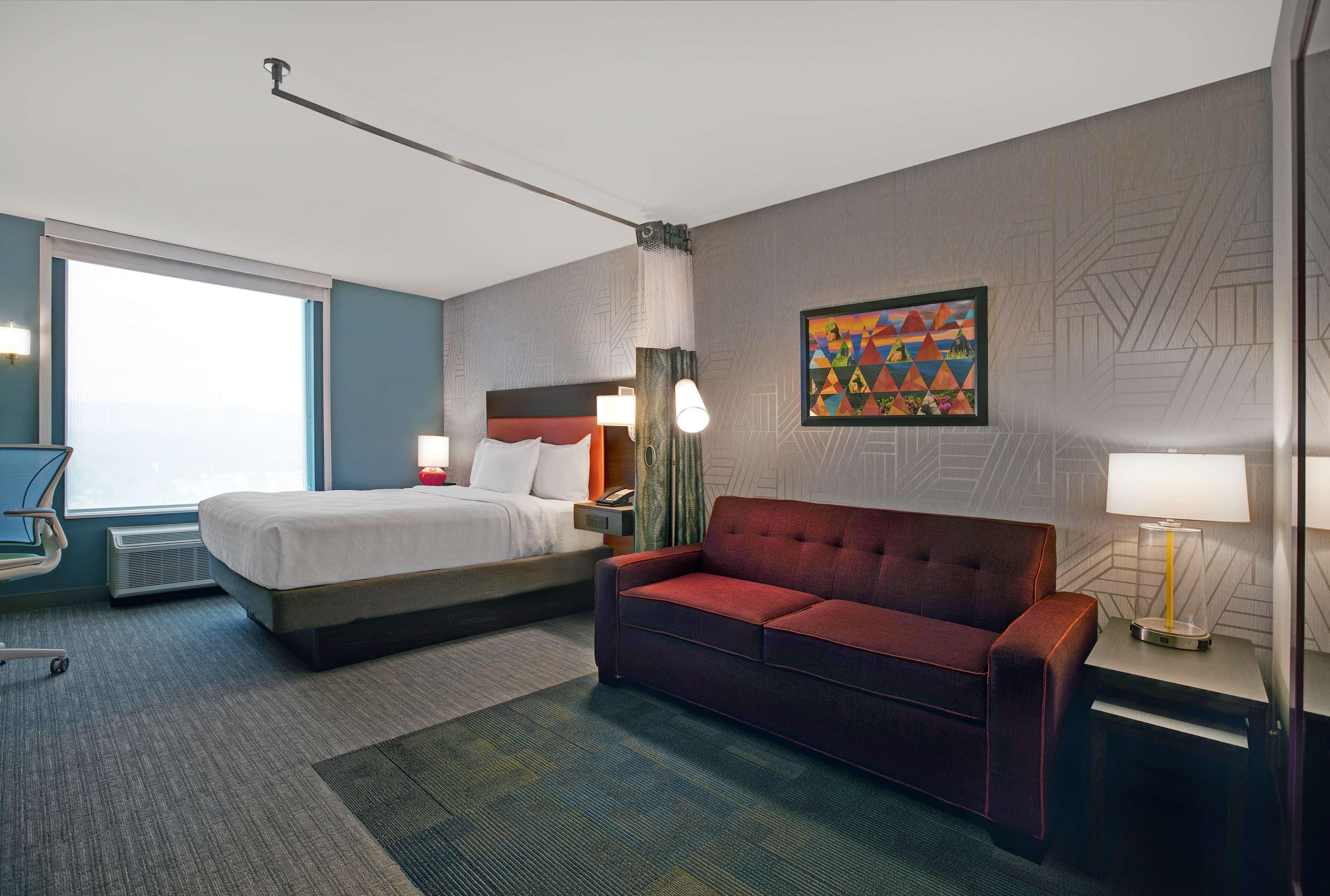 STUDIO, SUITE, QUEEN BED, ACCESSIBLE