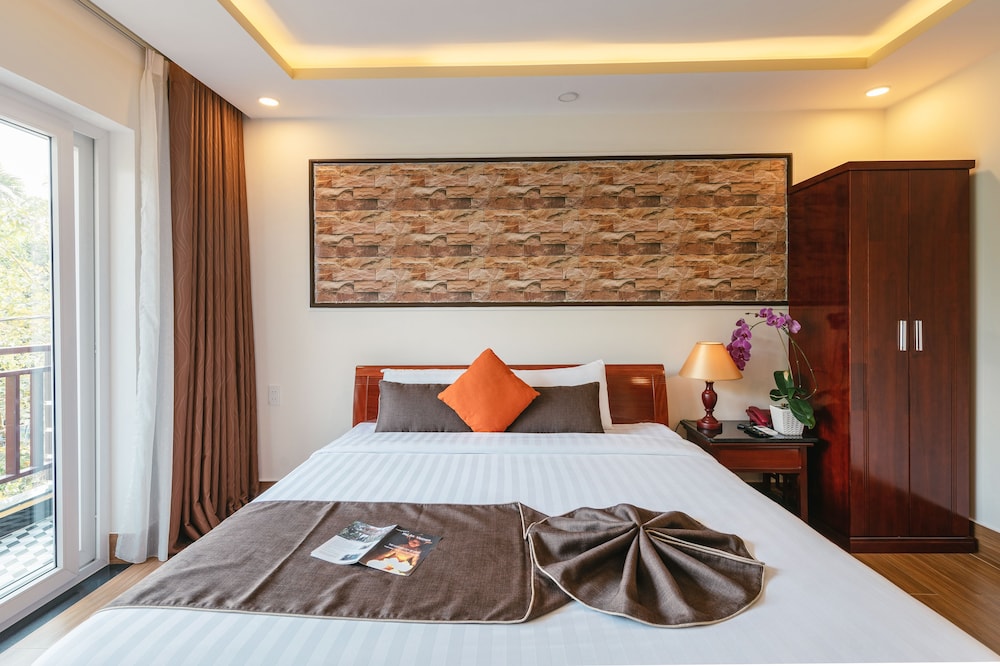 SUPERIOR, DOUBLE BED