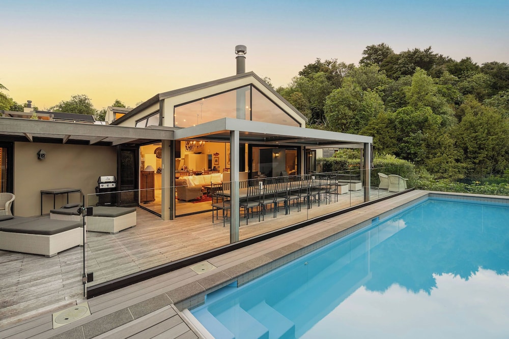 The Point Villas 6/39