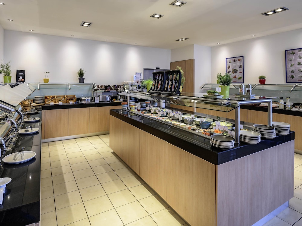 Mercure Hotel Freiburg Am Munster 10/73