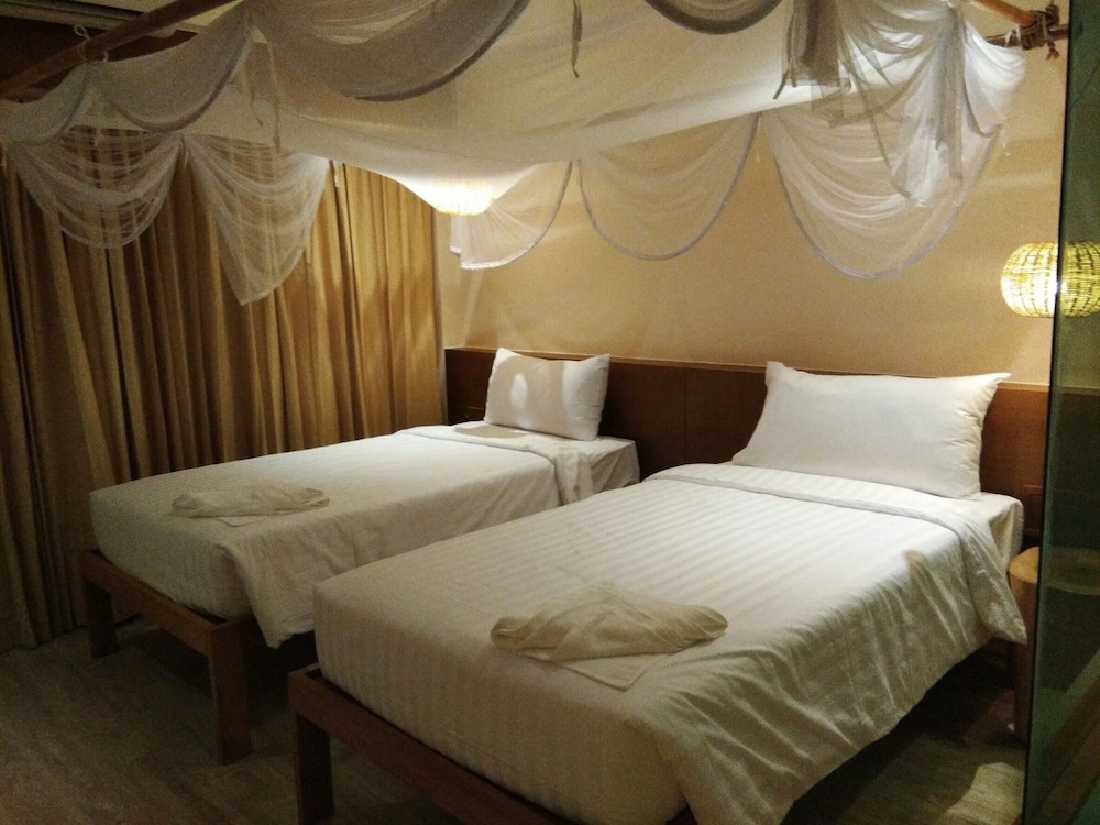 Sealey Resort Koh Larn 27/41