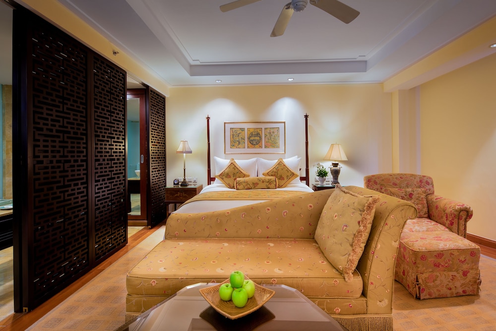 Indochine Palace 52/70