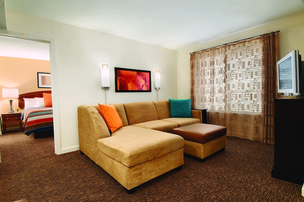 Hyatt House Parsippany/Whippany 43/71