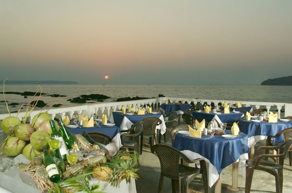 Bambolim Beach Resort 54/61