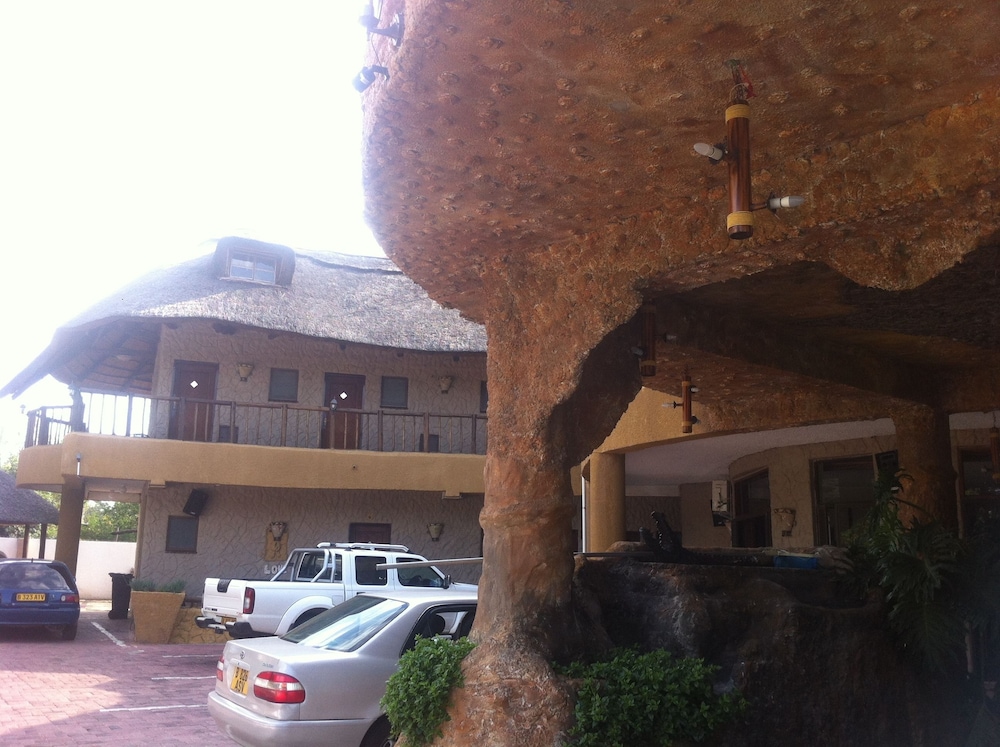 African Home 6/50
