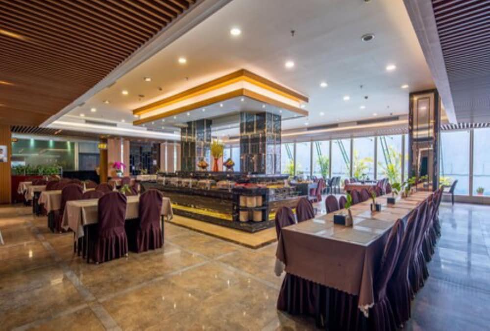 Baoyue Hotel 19/26