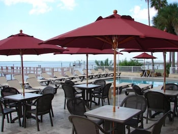 Beso Del Sol Resort 42/63