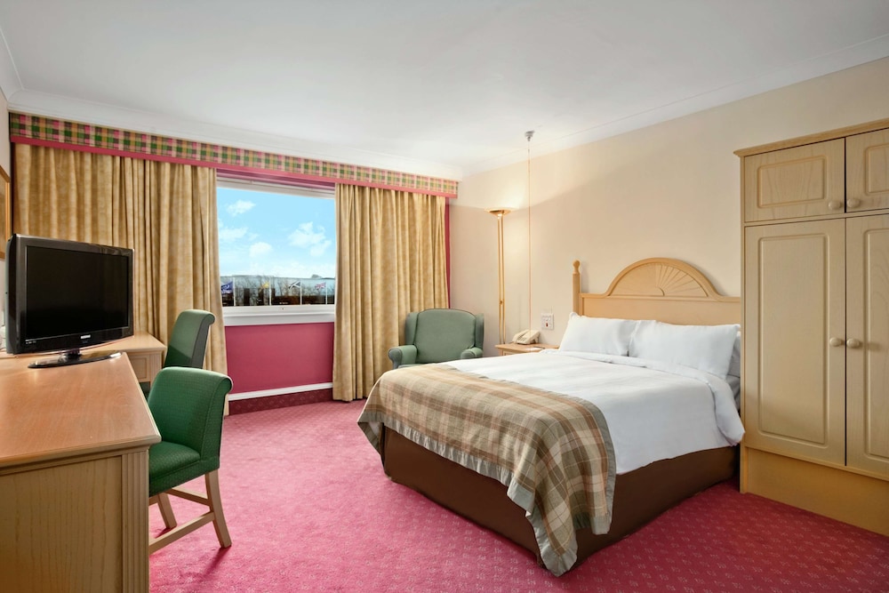 Doubletree By Hilton Strathclyde 14/68