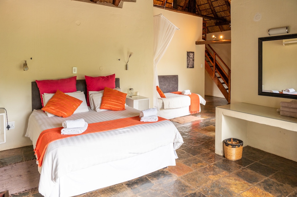 4 Rooms, Family, Double and Twin Beds