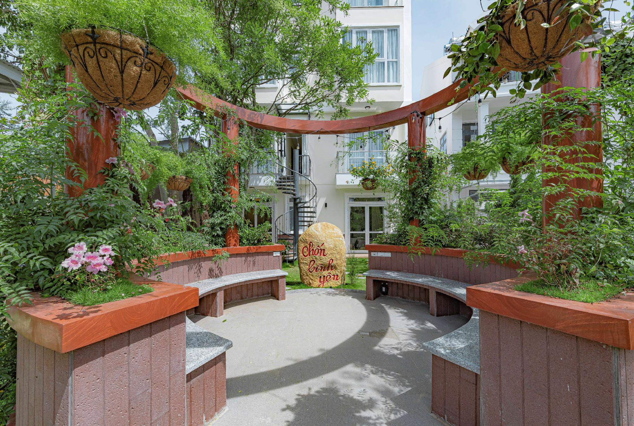 An Mai Boutique Hotel Dalat 24/26