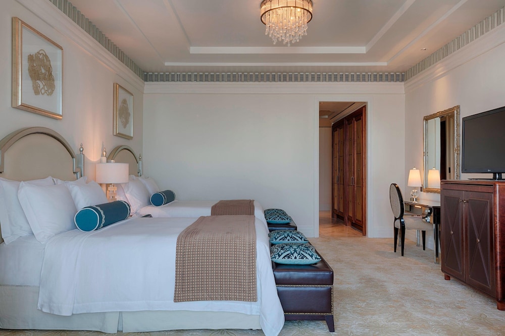 The St Regis Abu Dhabi 7/85