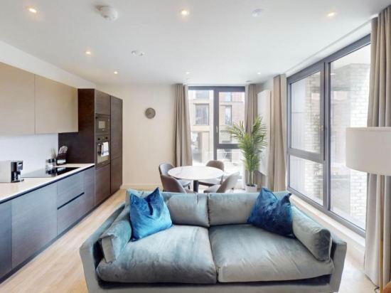 2 BEDROOMS, SUPERIOR, APARTMENT