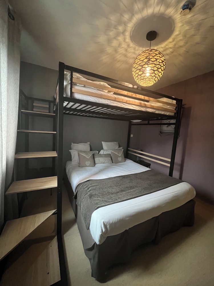 HOTEL LE PRESIDENT 17/58