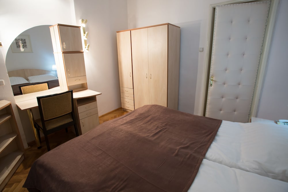 Hotel Rina Cerbul 15/34