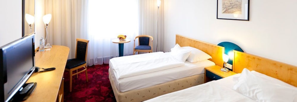 Hotel Boltzmann 7/47