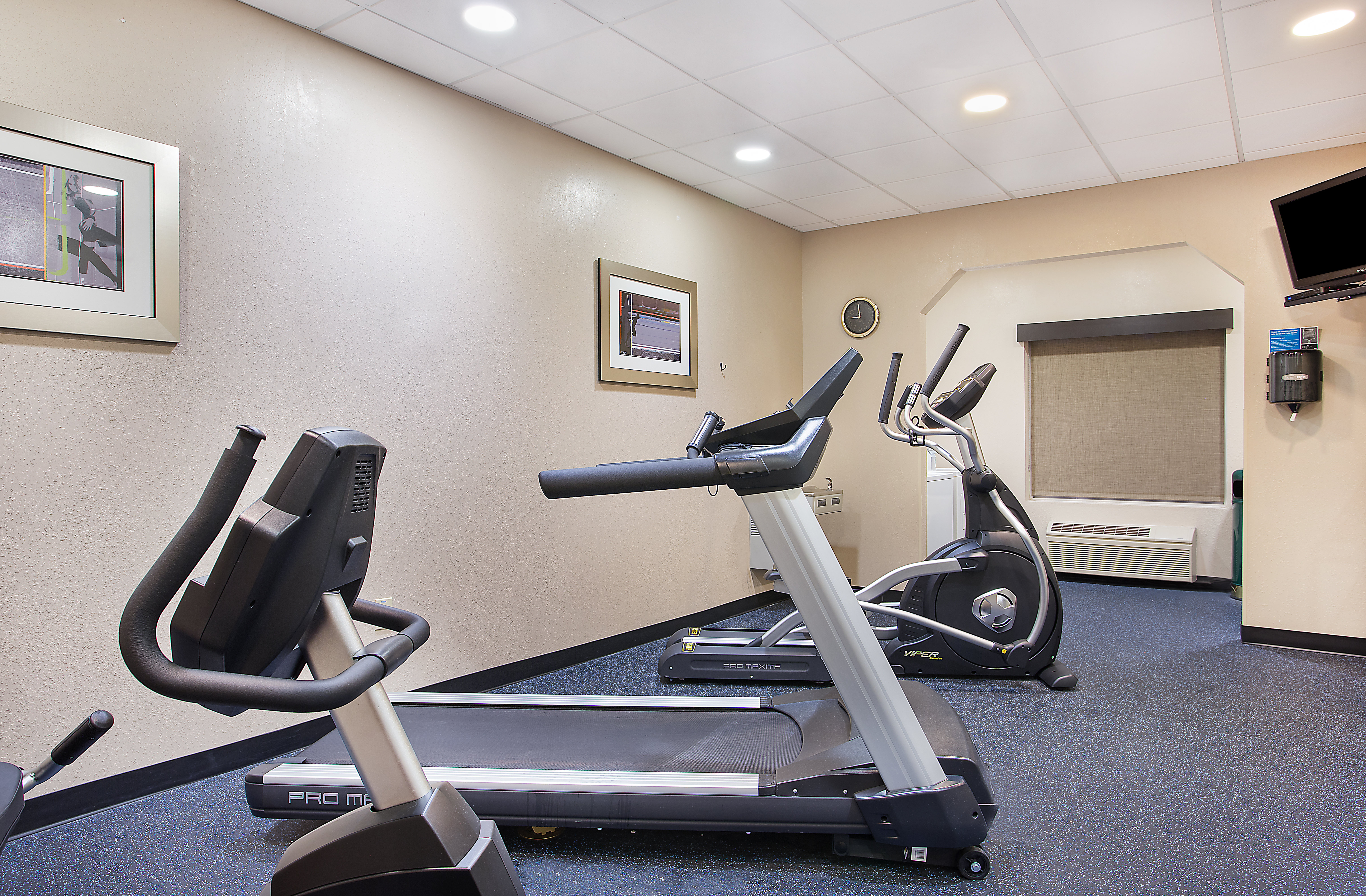 Holiday Inn Express Hotel & Suites Murphy 26/40