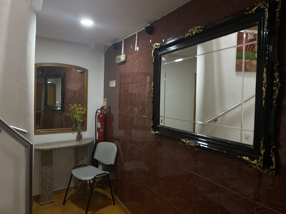 Braganca Oporto Hotel 45/70
