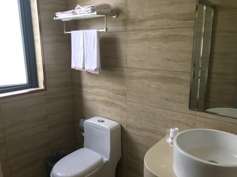 Shell Shanghai Minhang District Wenjing Road Metro Station Hotels 14/16