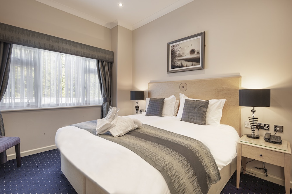 The Moorland Hotel 12/49