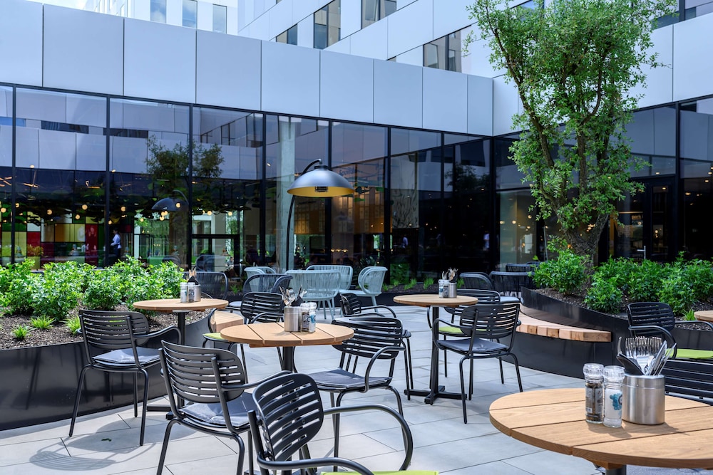 Park Inn by Radisson Antwerp Berchem 46/64