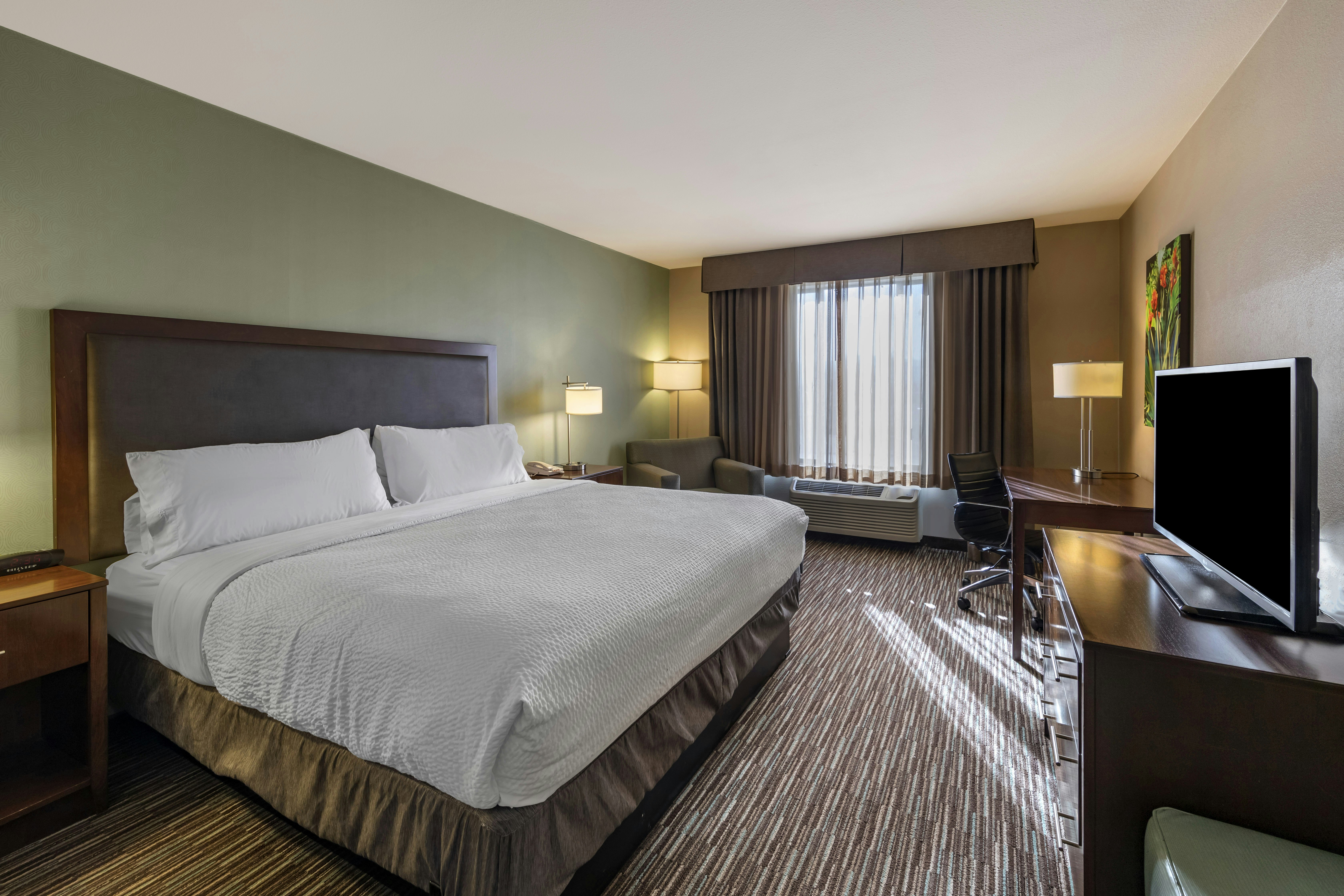 Feature, King Bed