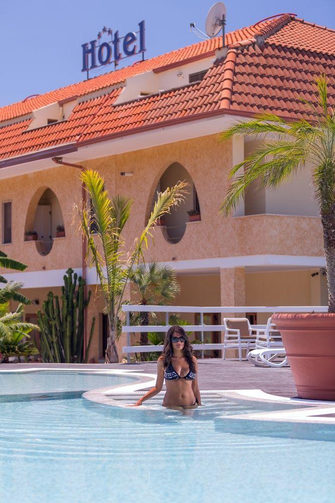 Hotel La Praia 15/17
