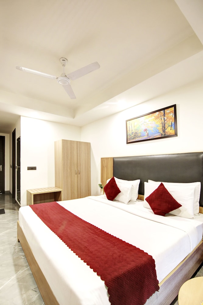 Saltstayz Premier - Cyber Hub 20/50