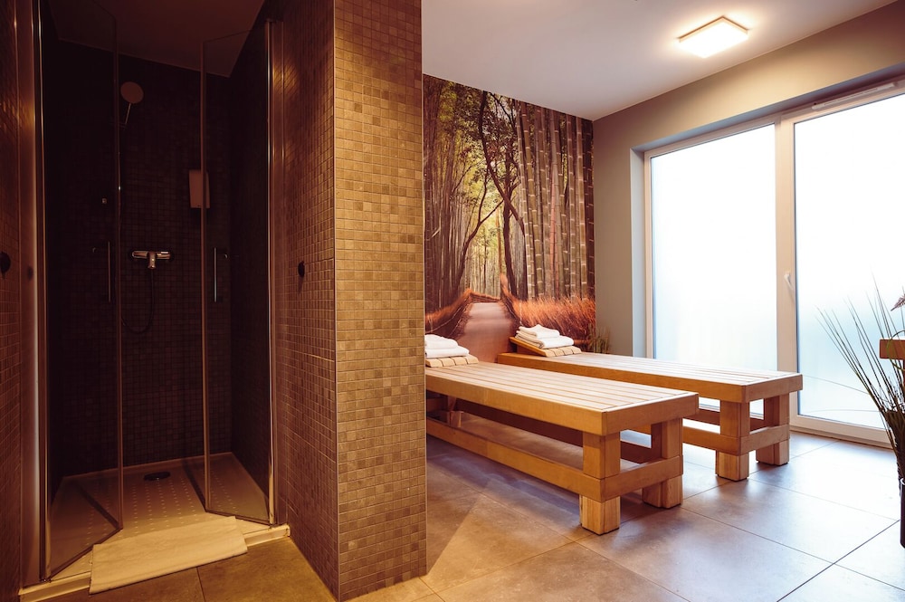 Hotel Focus Poznan 42/70